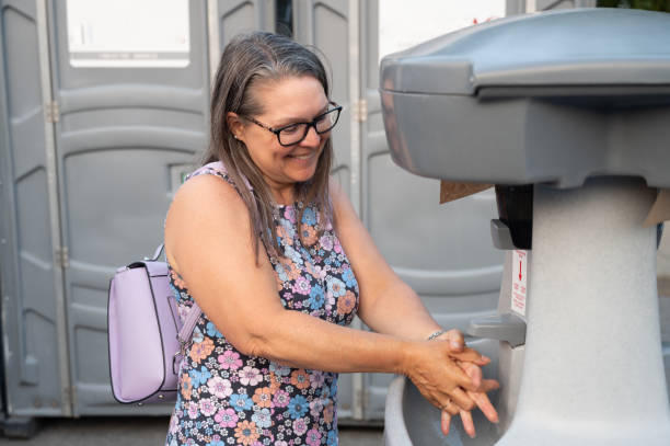 Best Porta potty rental near me  in Laurens, SC